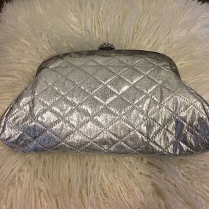 Silver Quilted Evening Clutch Bag with Rhinestone Closure & Chain Strap